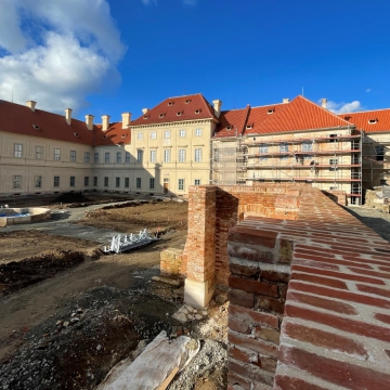 Obnova opatské rezidence v Plasích zdárně pokračuje