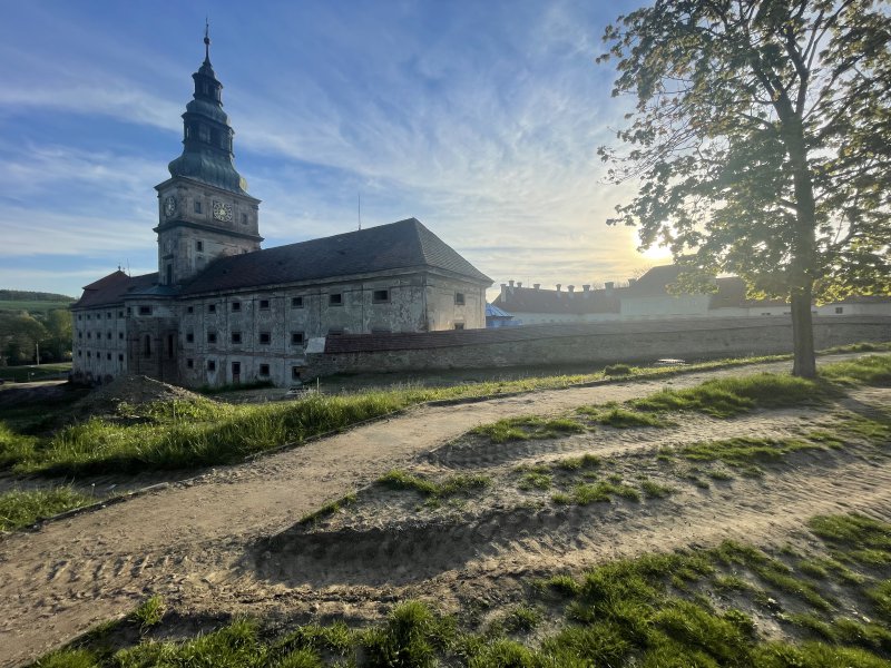 NKP klášter Plasy - obnova sýpky - I. etapa