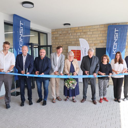 Na Zlíchově byl otevřen nový pavilon základní školy