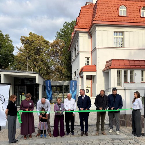 Kampus Dejvická oficiálně otevřen
